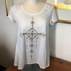 Miss Me Womens XS White Scoop Neck Knots Gold Graphic Tribal Print Rivet T-Shirt